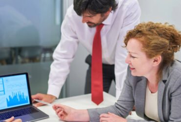 SEO e Consulenza Personalizzata: Quando Rivolgersi a un Esperto